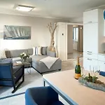 Prora Platinum Penthouse Jade